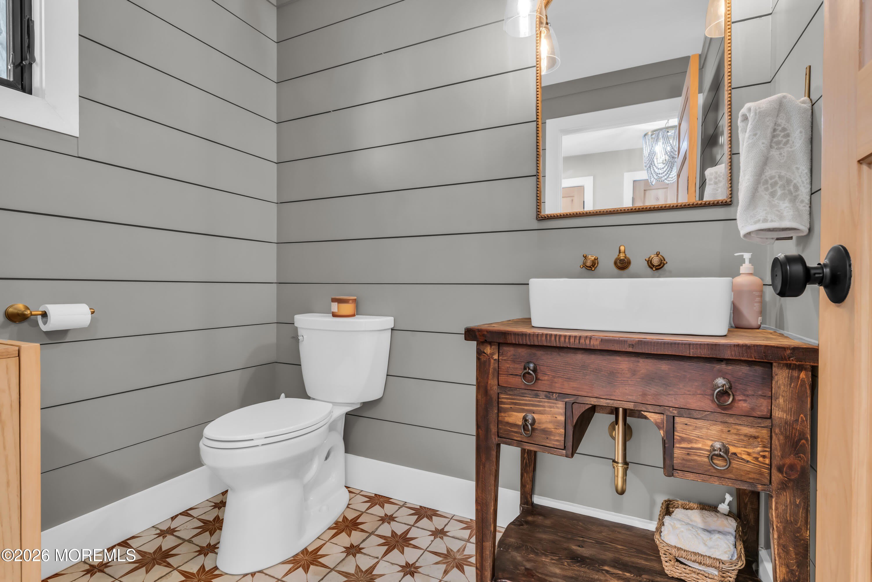 2411 Fairview Drive – photo 4