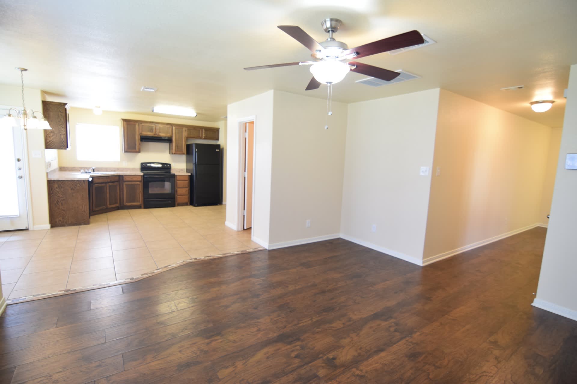 3401 Regency Dr – photo 5