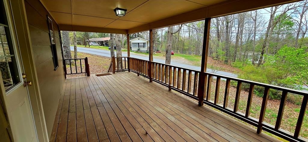 24 Hamby Road – photo 4
