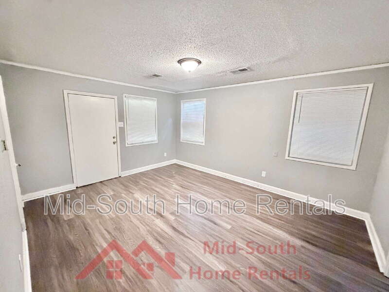 4050 Pikes Peak Ave – photo 4