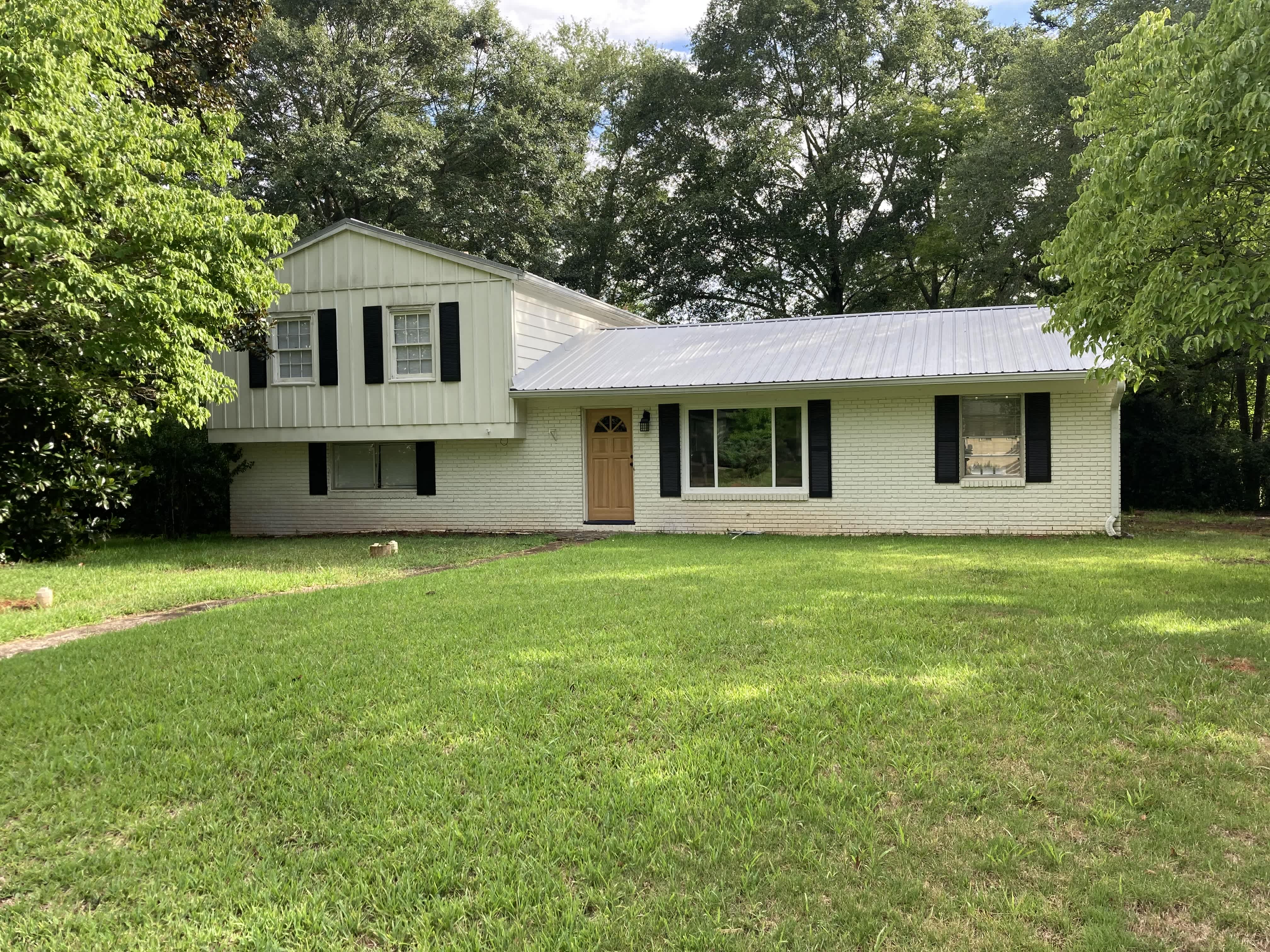 210 Vista Drive – photo 2