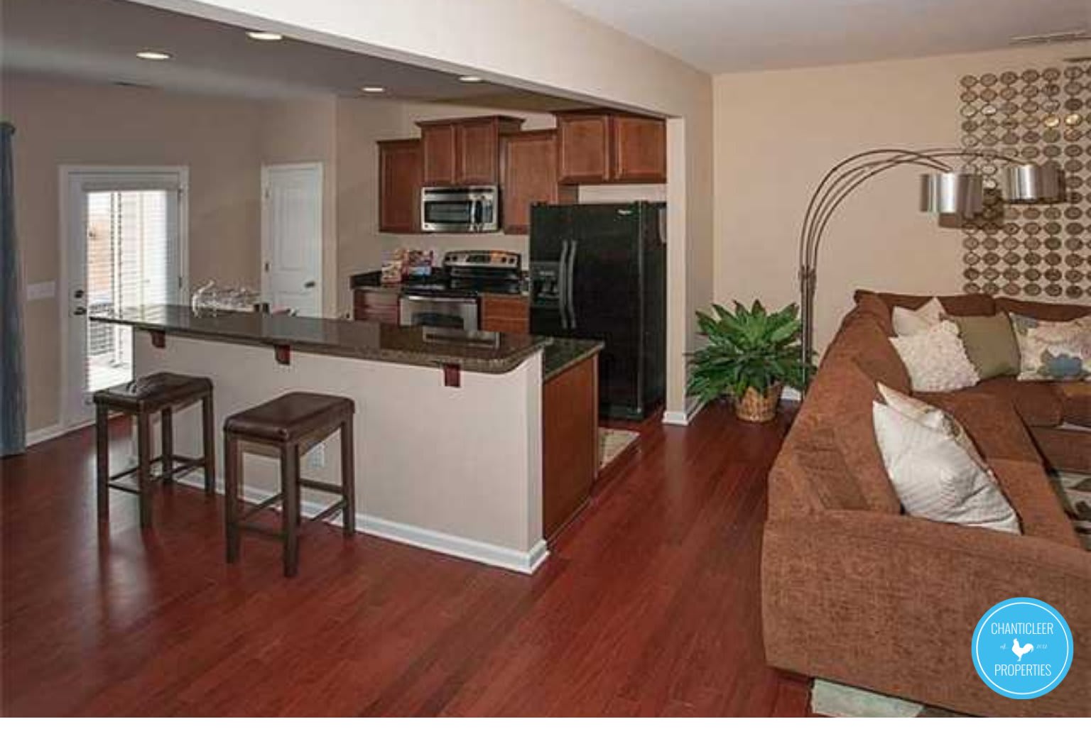 2147 Sunny Cove Drive – photo 4