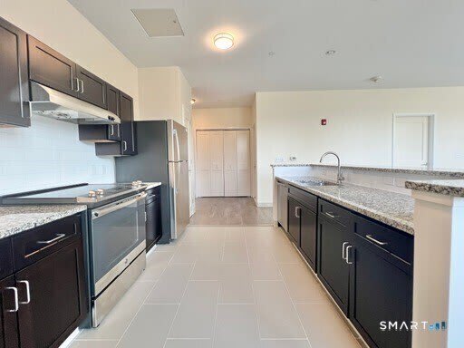 215 Stillwater Avenue – photo 4
