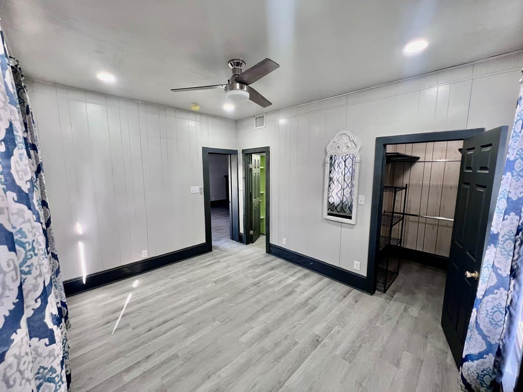 959 Avenue A. – photo 5