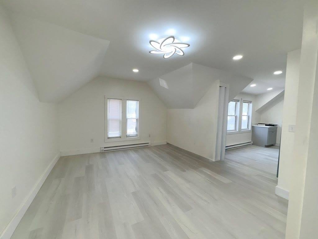 930 S Franklin St – photo 2