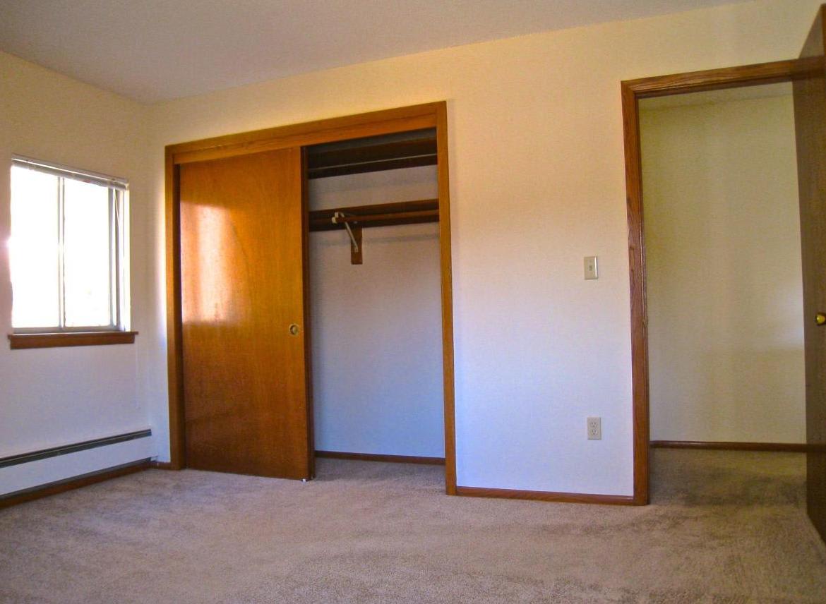 Adeline Apartments – photo 5