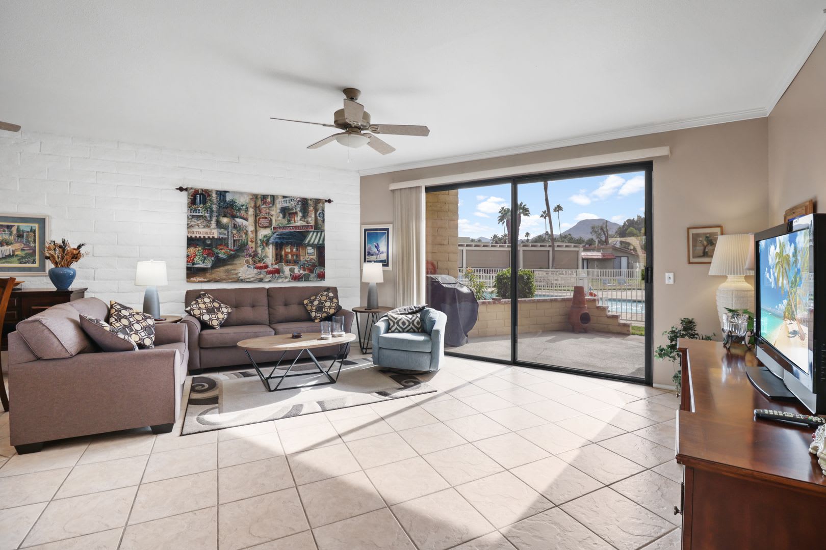 Charming Cathedral City Condo with Territorial Views – photo 3