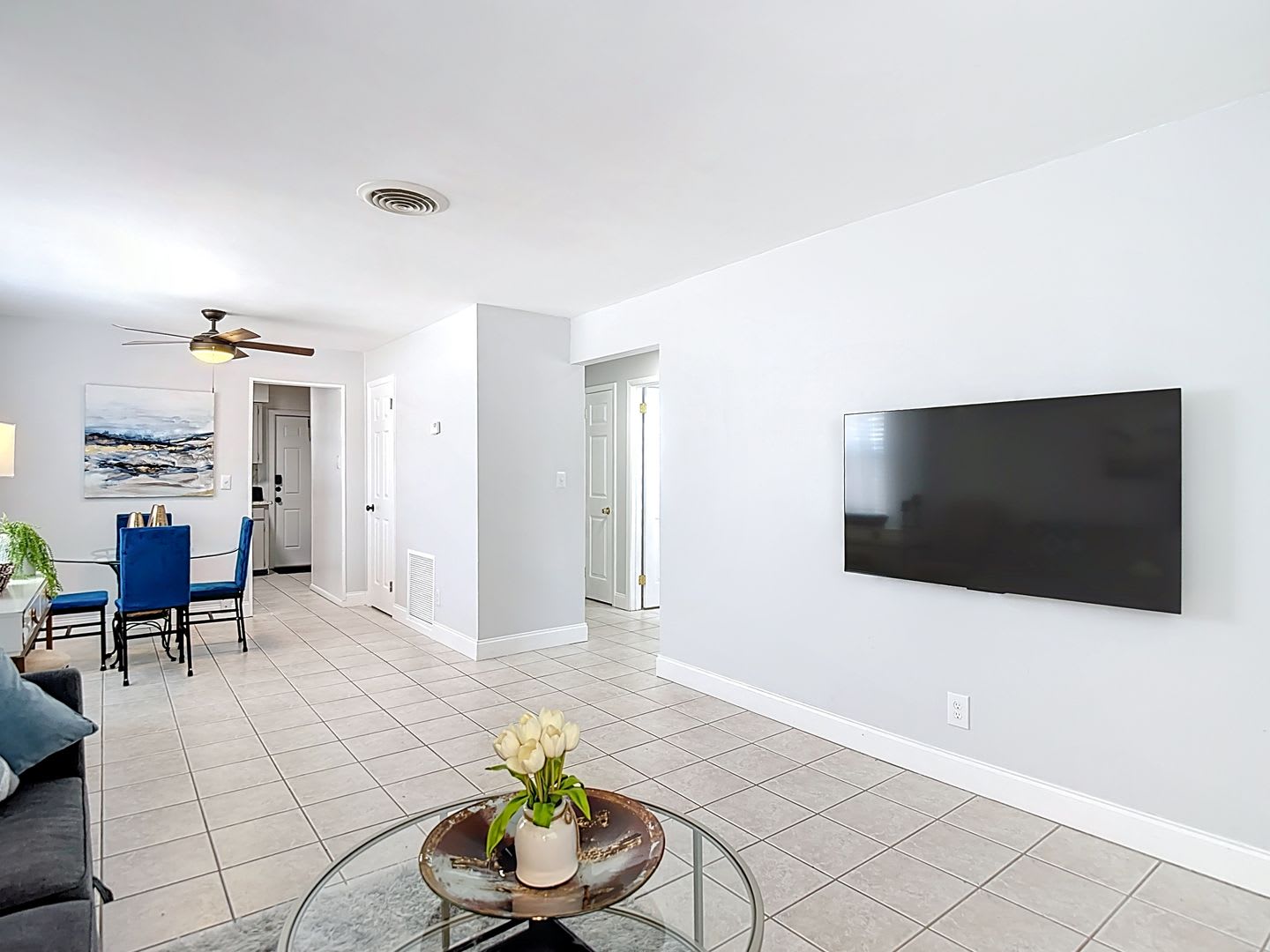 2 Bedroom 1 Bath Apartment Home Located In St Petersburg Fl – photo 5