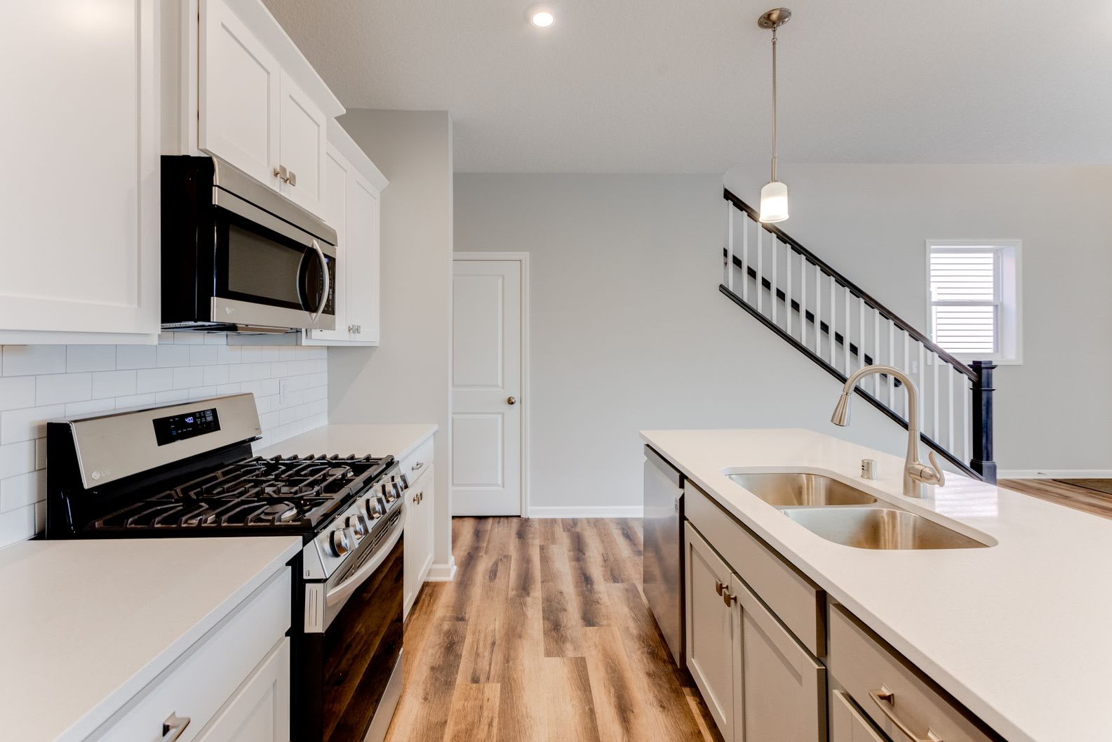 7291 146th Avenue Northwest – photo 5