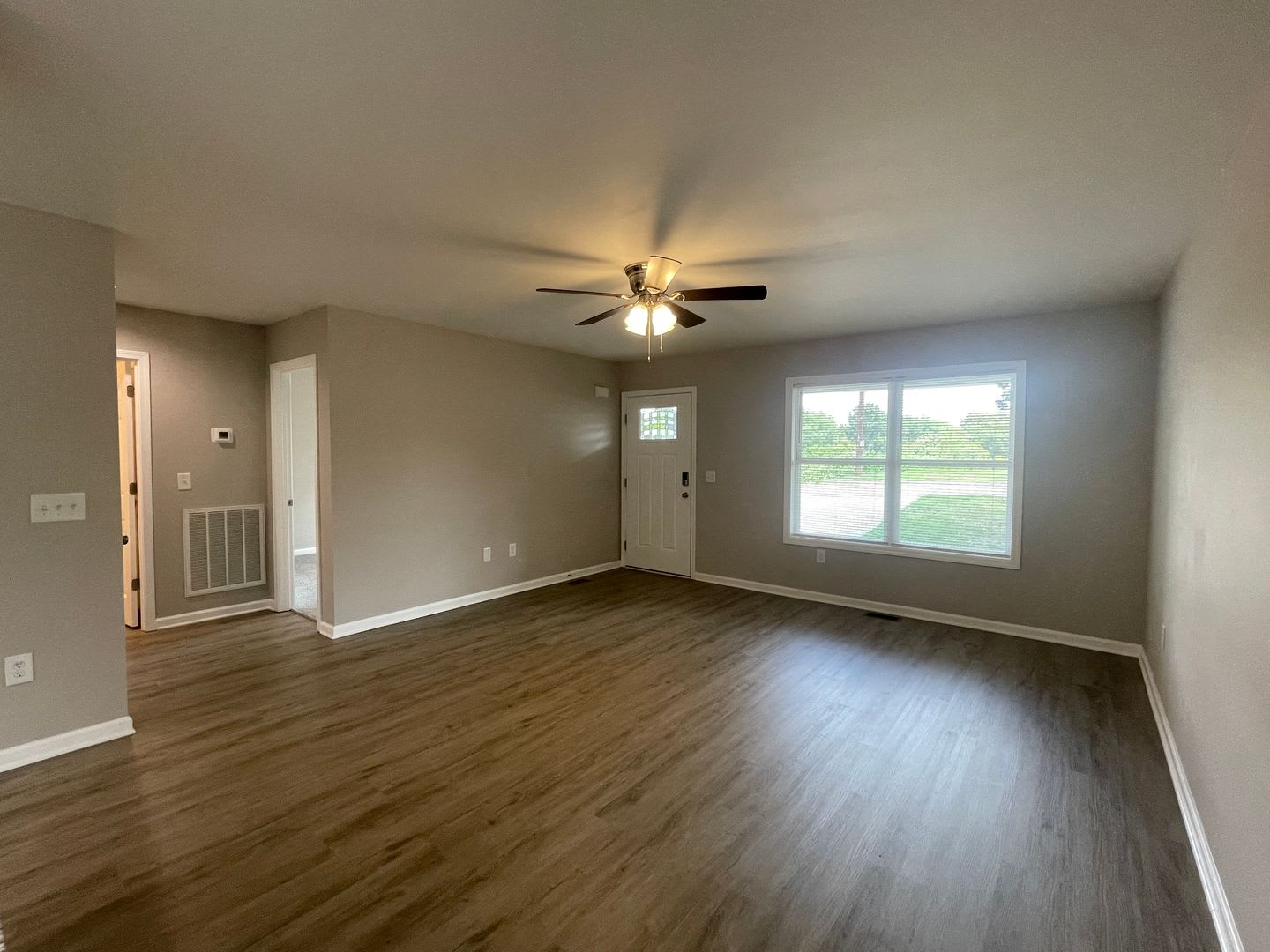 Modern 3BR Bungalow in Kannapolis – photo 2