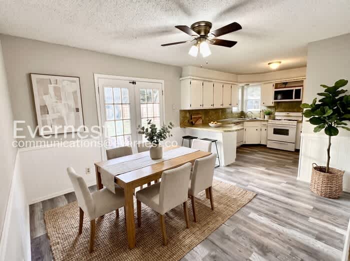 1756 South Pine Avenue – photo 3
