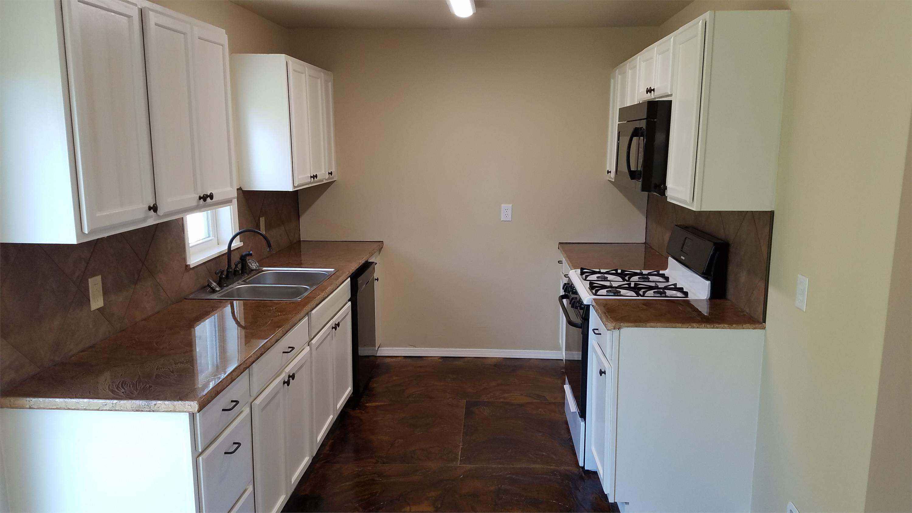 355 N Oak – photo 4