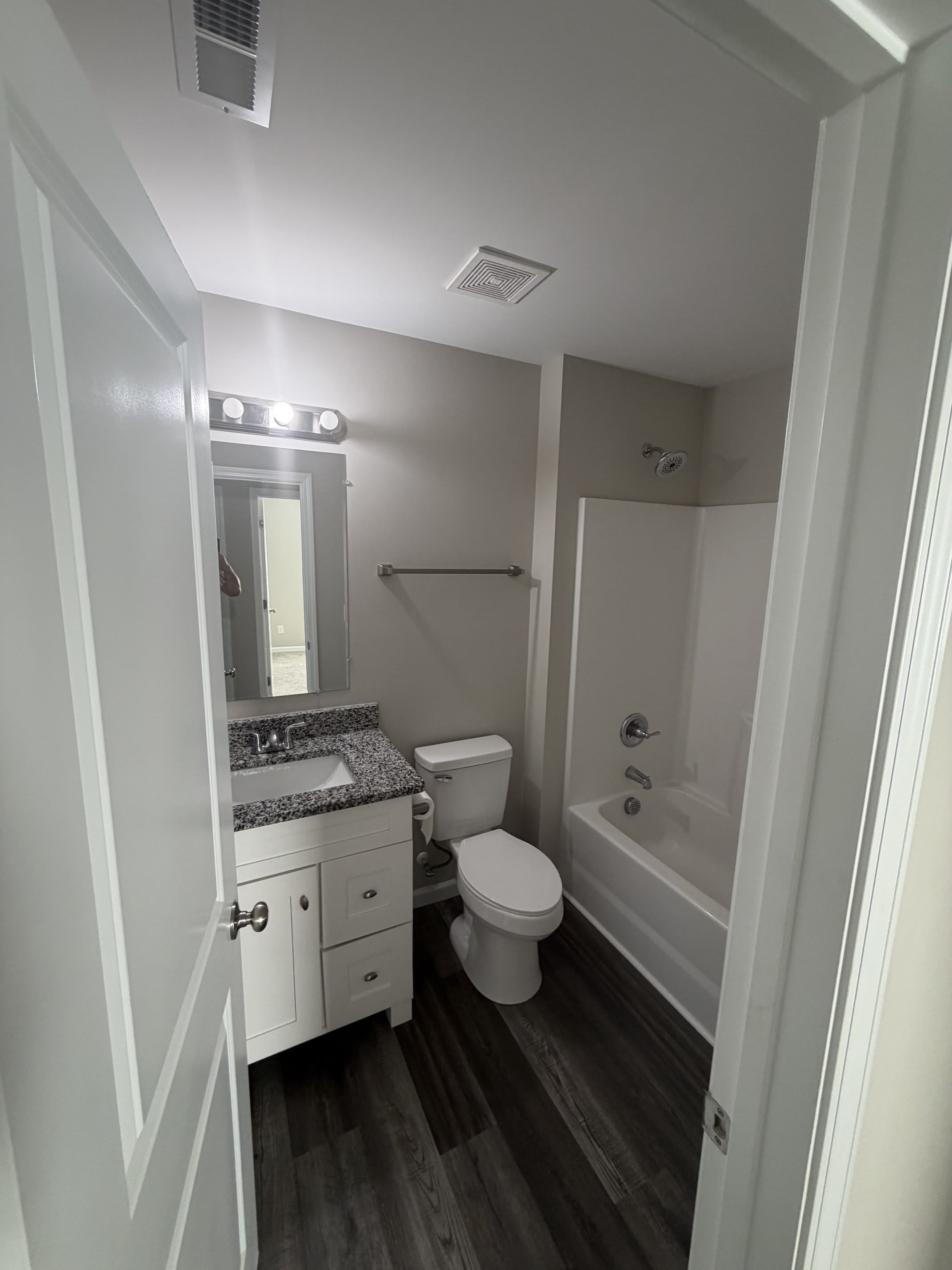 1647 Nazareth Road – photo 2