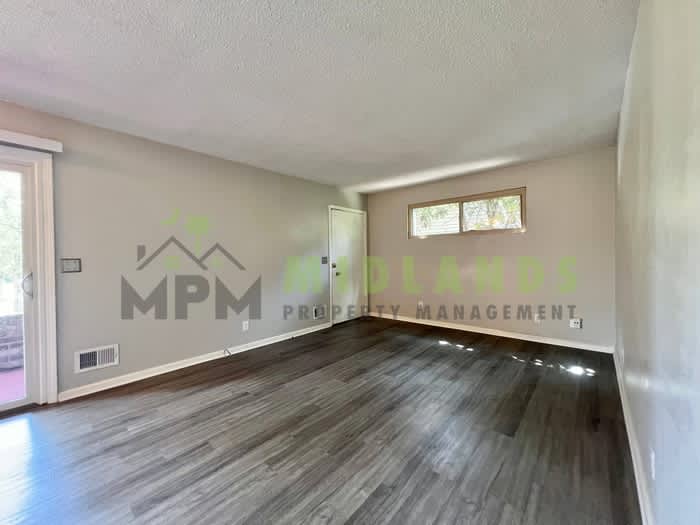 621 Henderson Street – photo 4