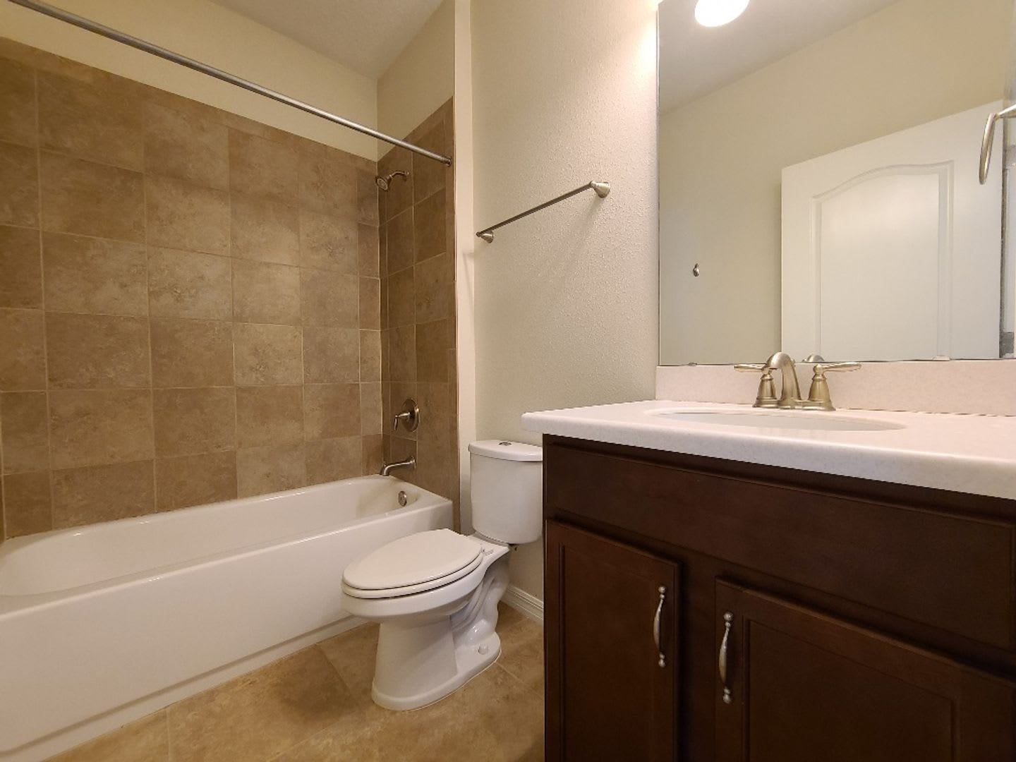 3Br 2 5Ba At Oviedo On The Park Tile Floors Downstairs Located Directly Across From Pool – photo 5