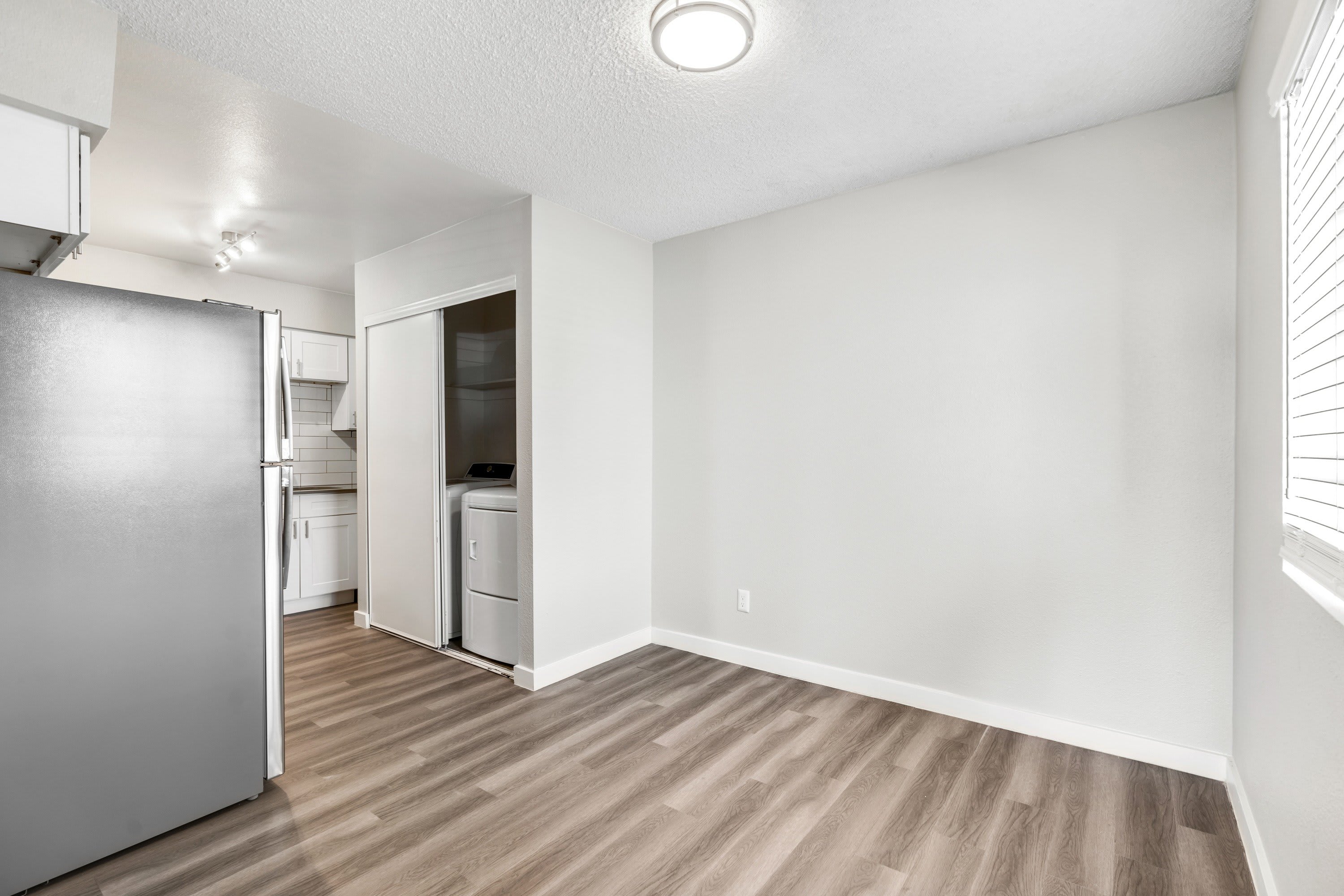 Solara Apartments – photo 3