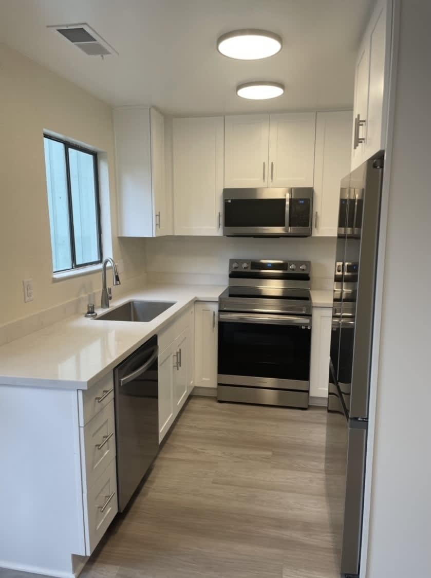 435 Henderson Street – photo 2
