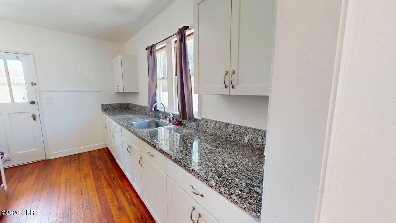 318 Braddock Avenue – photo 4
