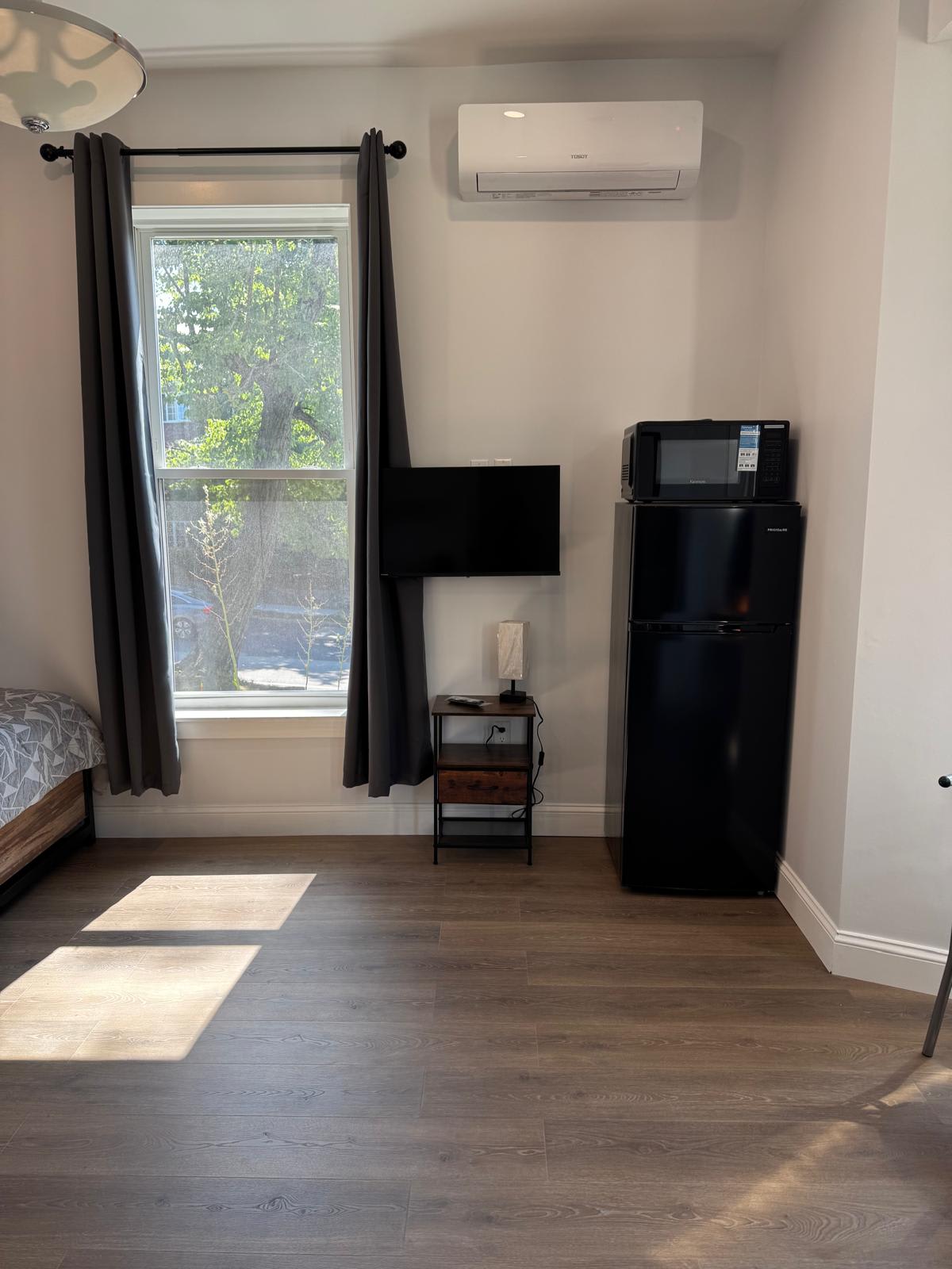 540 Centre St – photo 5