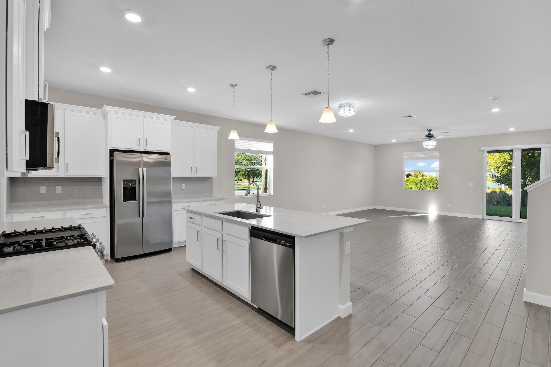 1168 Sterling Pine Place – photo 3