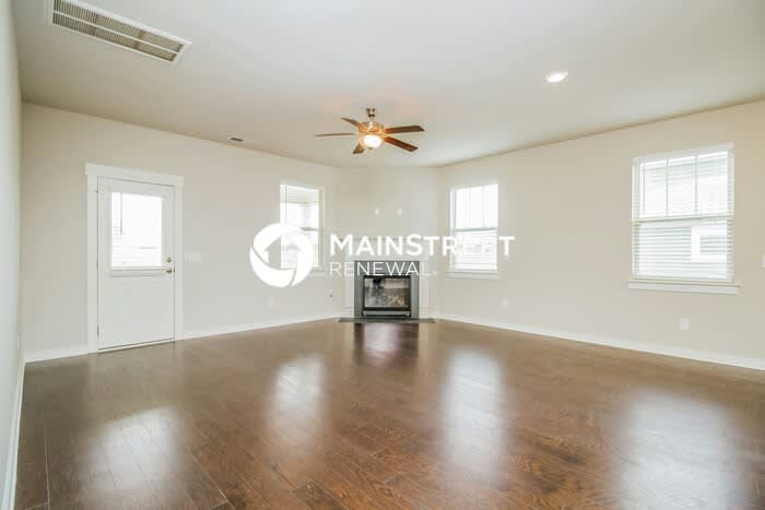 789 Ewell Farm Drive – photo 5