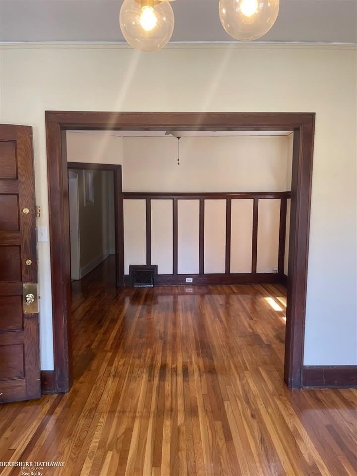 3930 Trumbull Street – photo 4