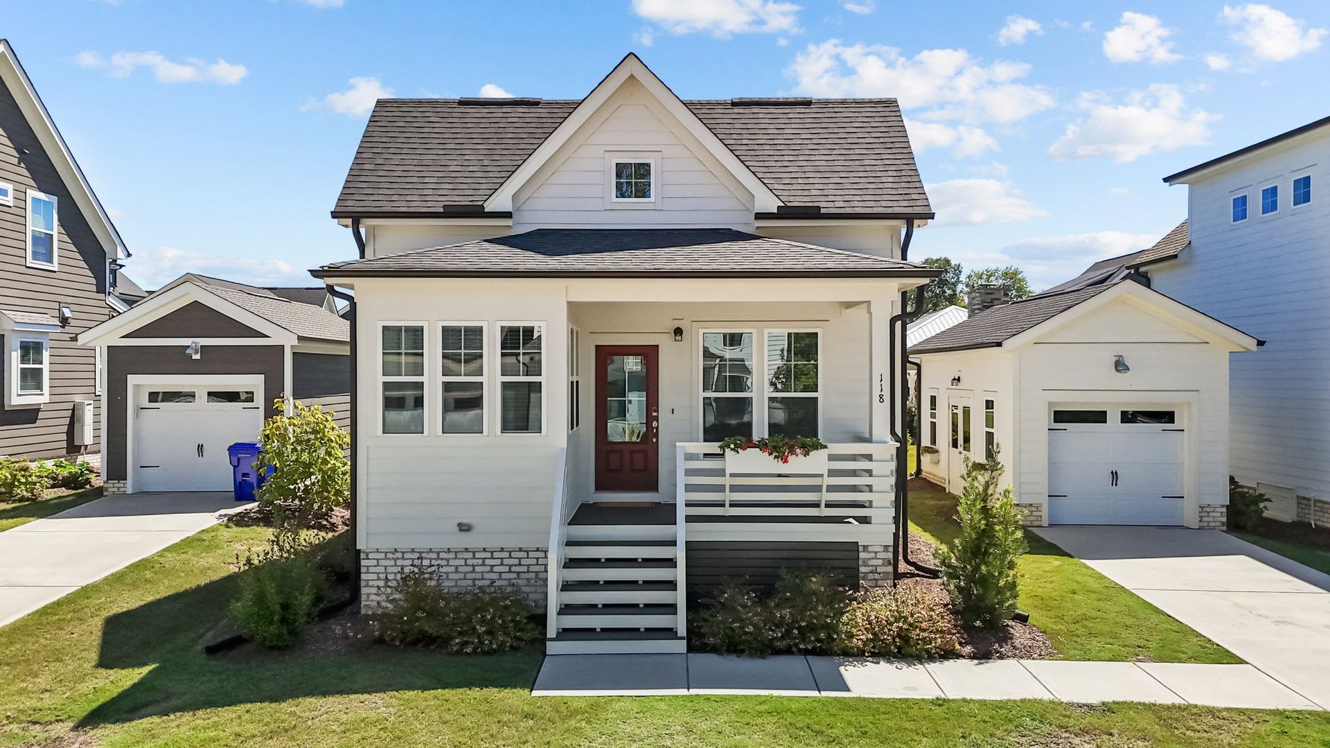 Beautiful 2 Bedroom/2 Bath in Chatham Park with garage! – photo 1