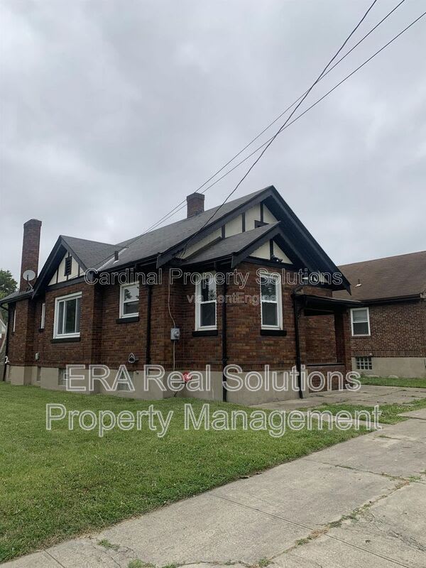 1803 Garden Ln. – photo 2