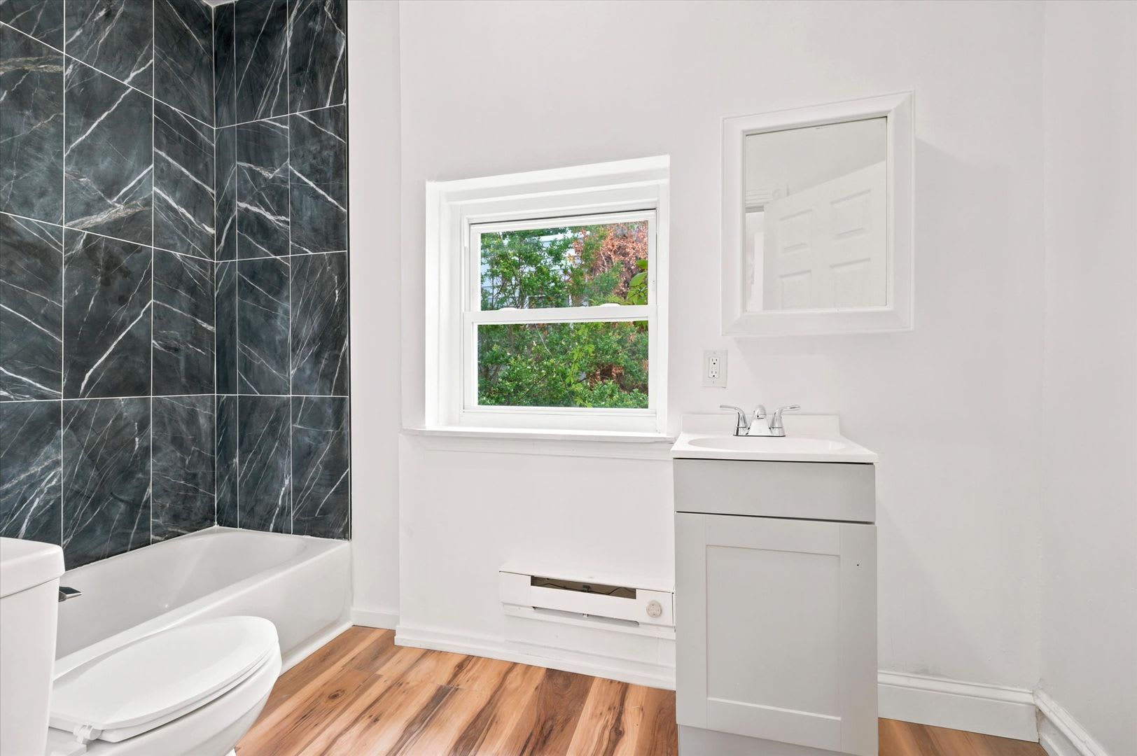 2BR/1BA Home – photo 4