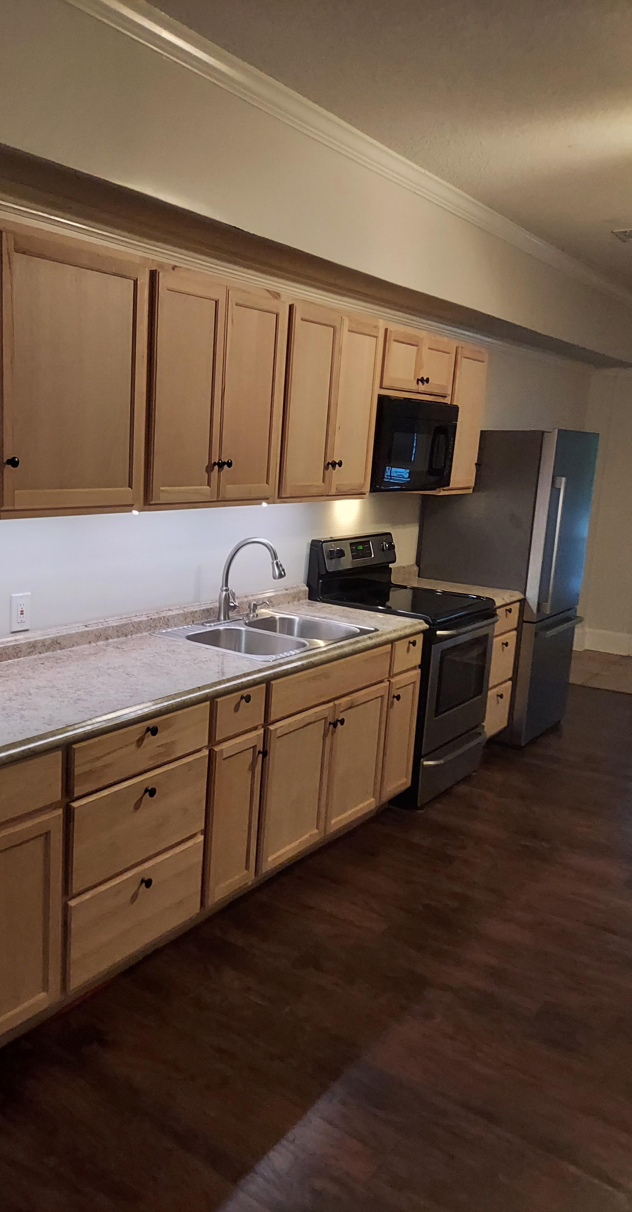 100 Wyndham Lane – photo 2