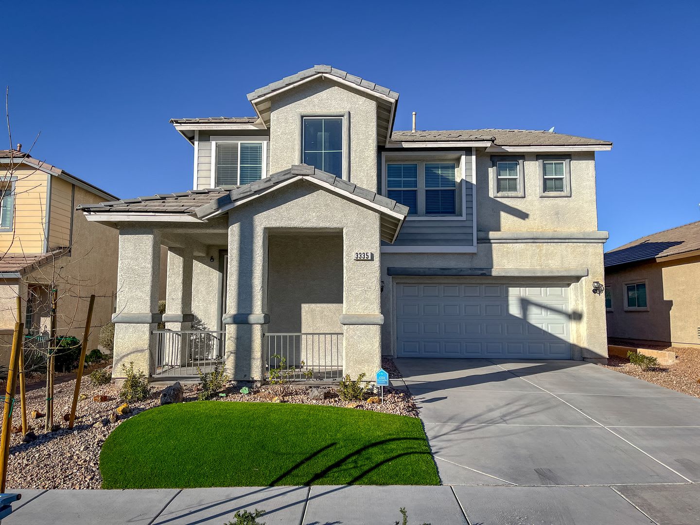 Move In Special September Rent Free Move In By 09 04 2026 Charming Two Story Home In The Heart Of Summerlin With Pool – photo 1