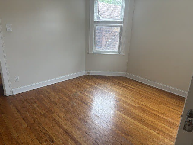 5904 N Fairfield Avenue – photo 3