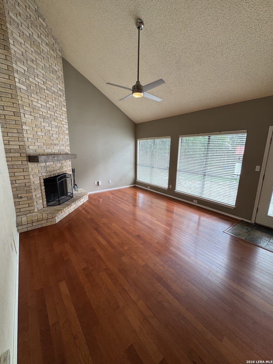 13815 STONE HOLLOW DR – photo 2
