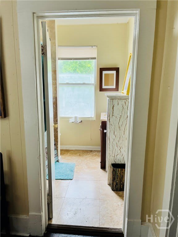 636 E 37th Street – photo 4