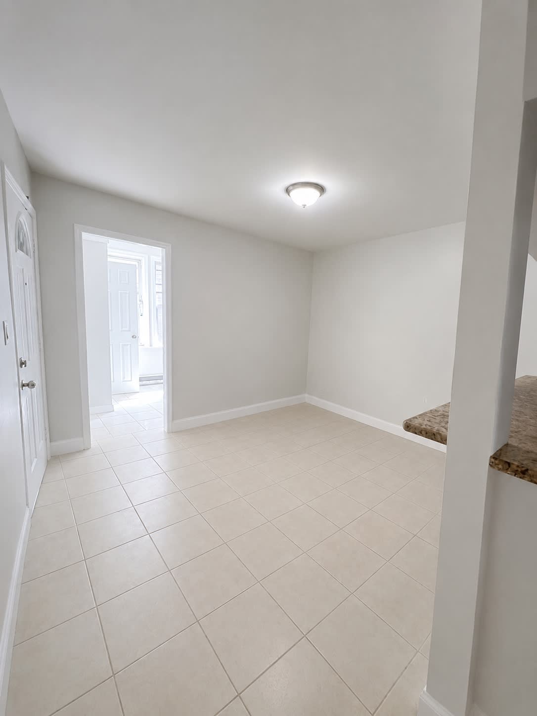 534 Lincoln Street – photo 2