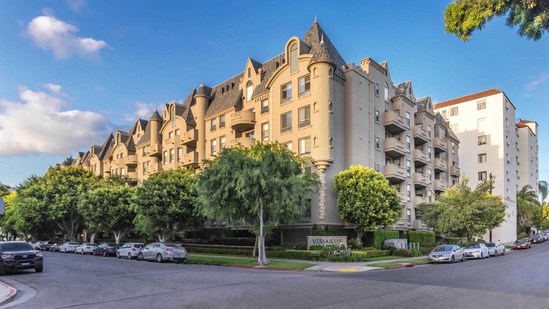 Versailles Koreatown – photo 2