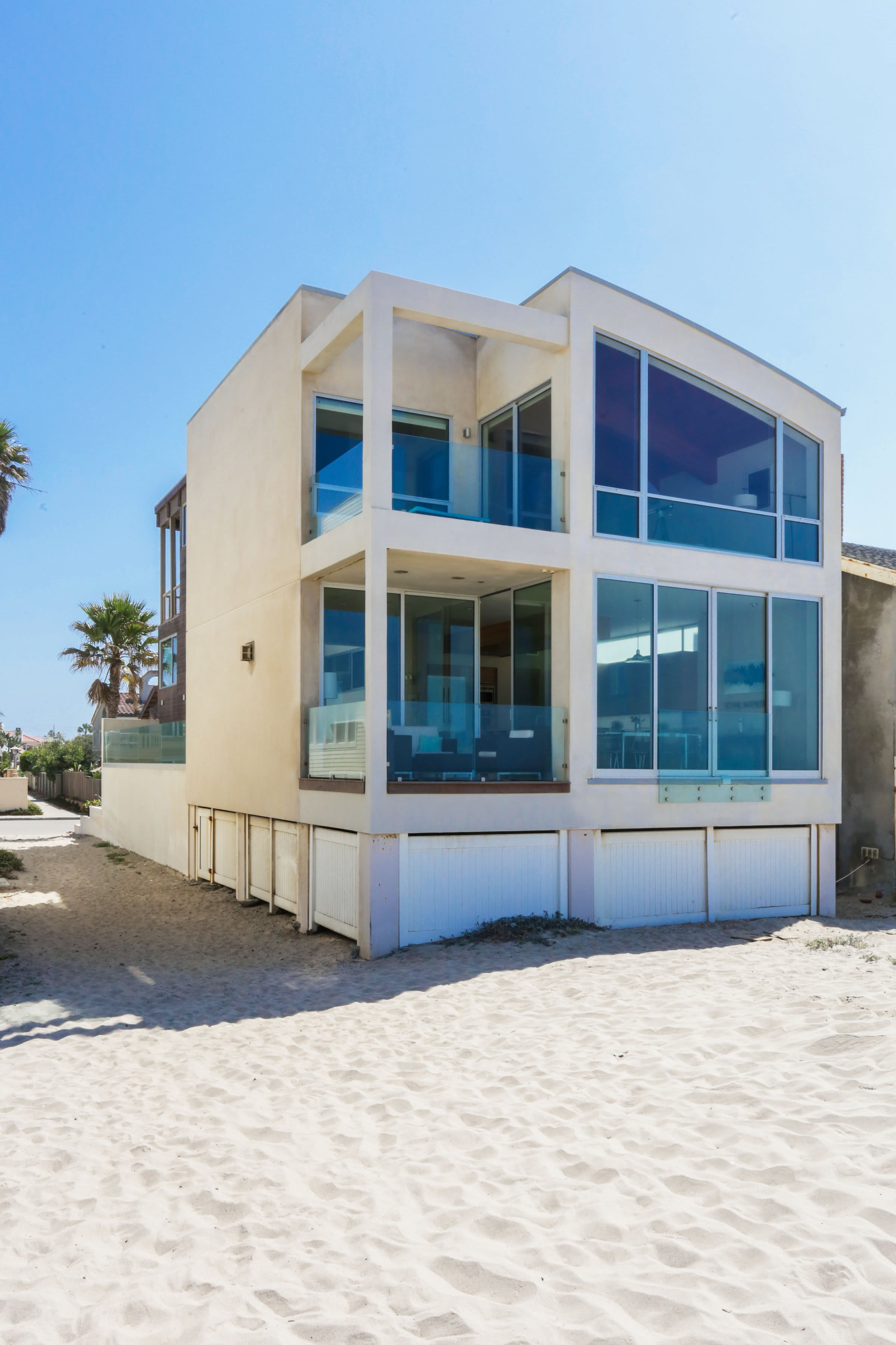 1013 Mandalay Beach Rd – photo 3
