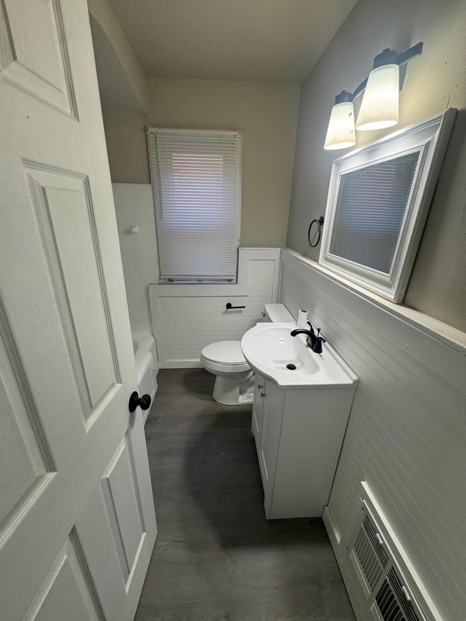 14854 Ohio Street – photo 5