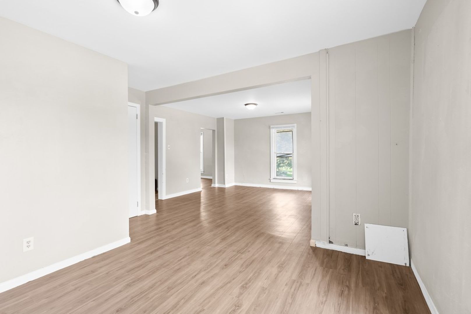 2321 Iowa St – photo 4