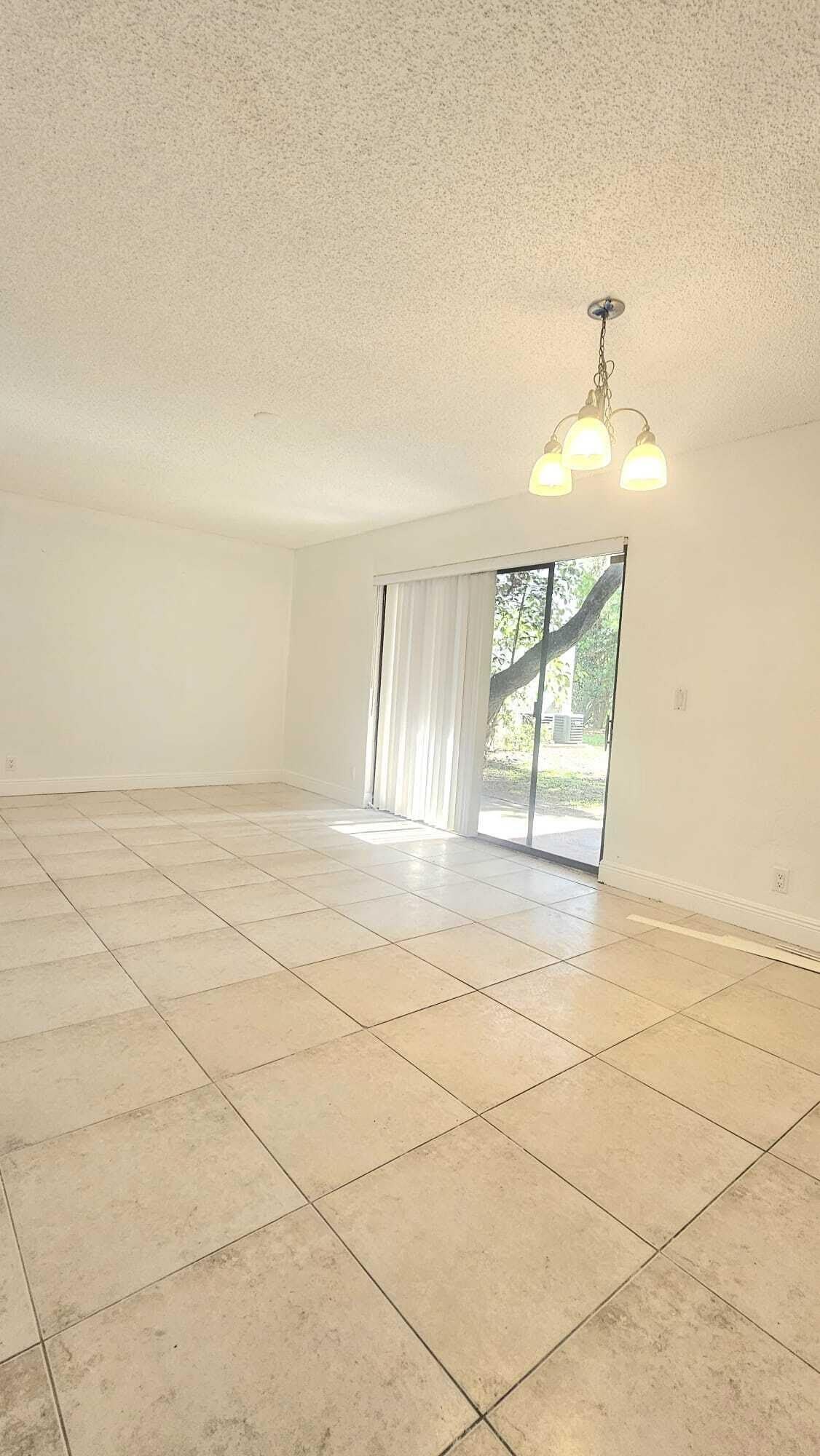 1641 Balfour Point Drive – photo 2