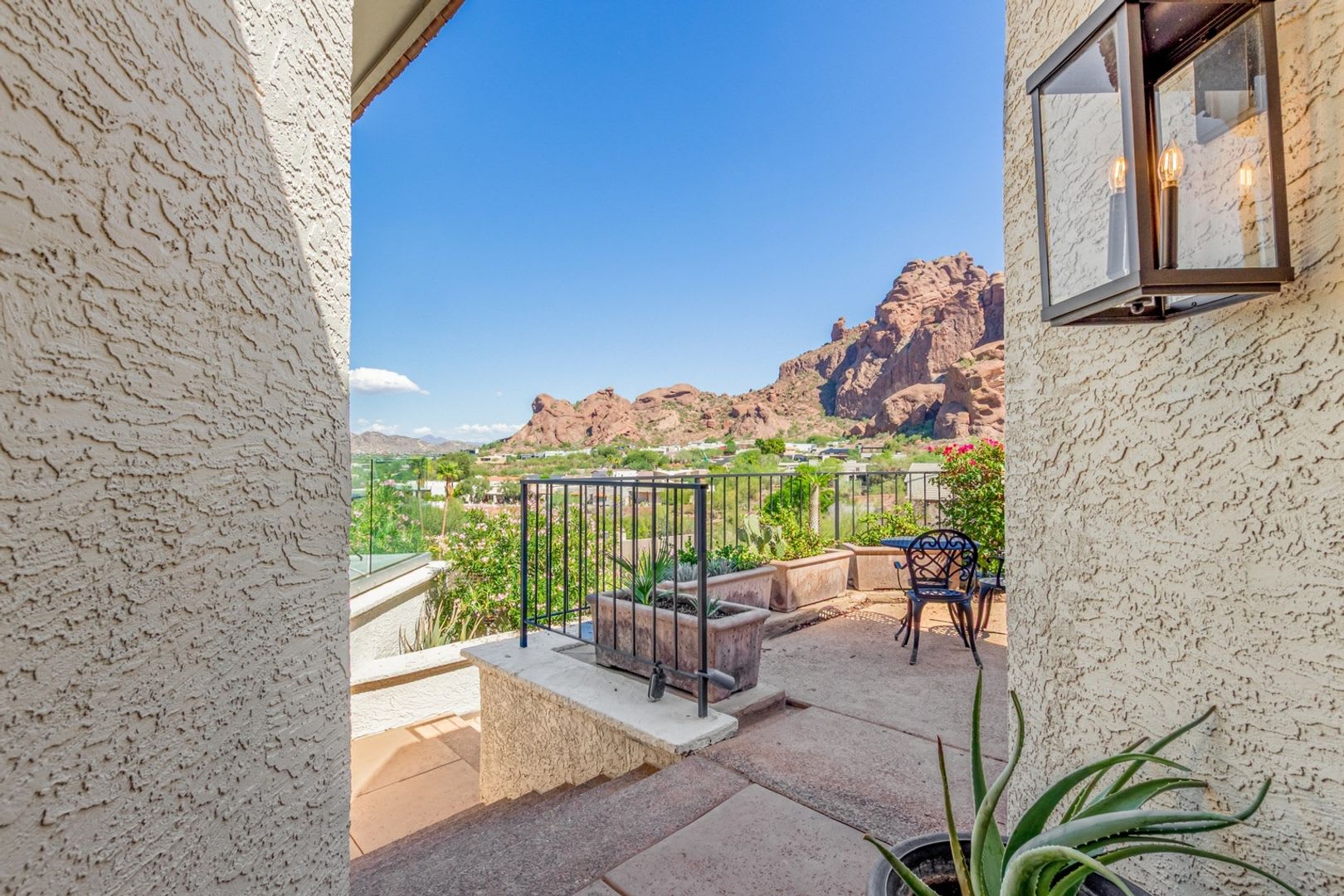Stunning 7BR House in Camelback Canyon – photo 2