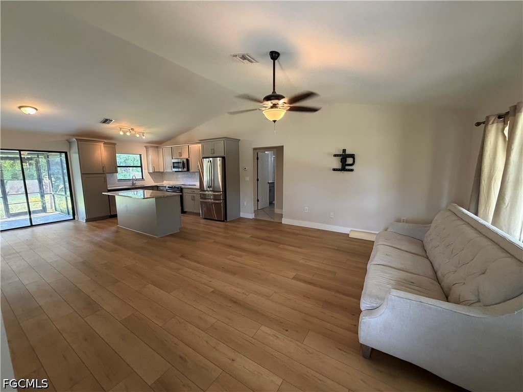 9500 Strike Lane – photo 5
