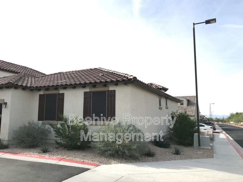 3014 N 72Nd St – photo 2