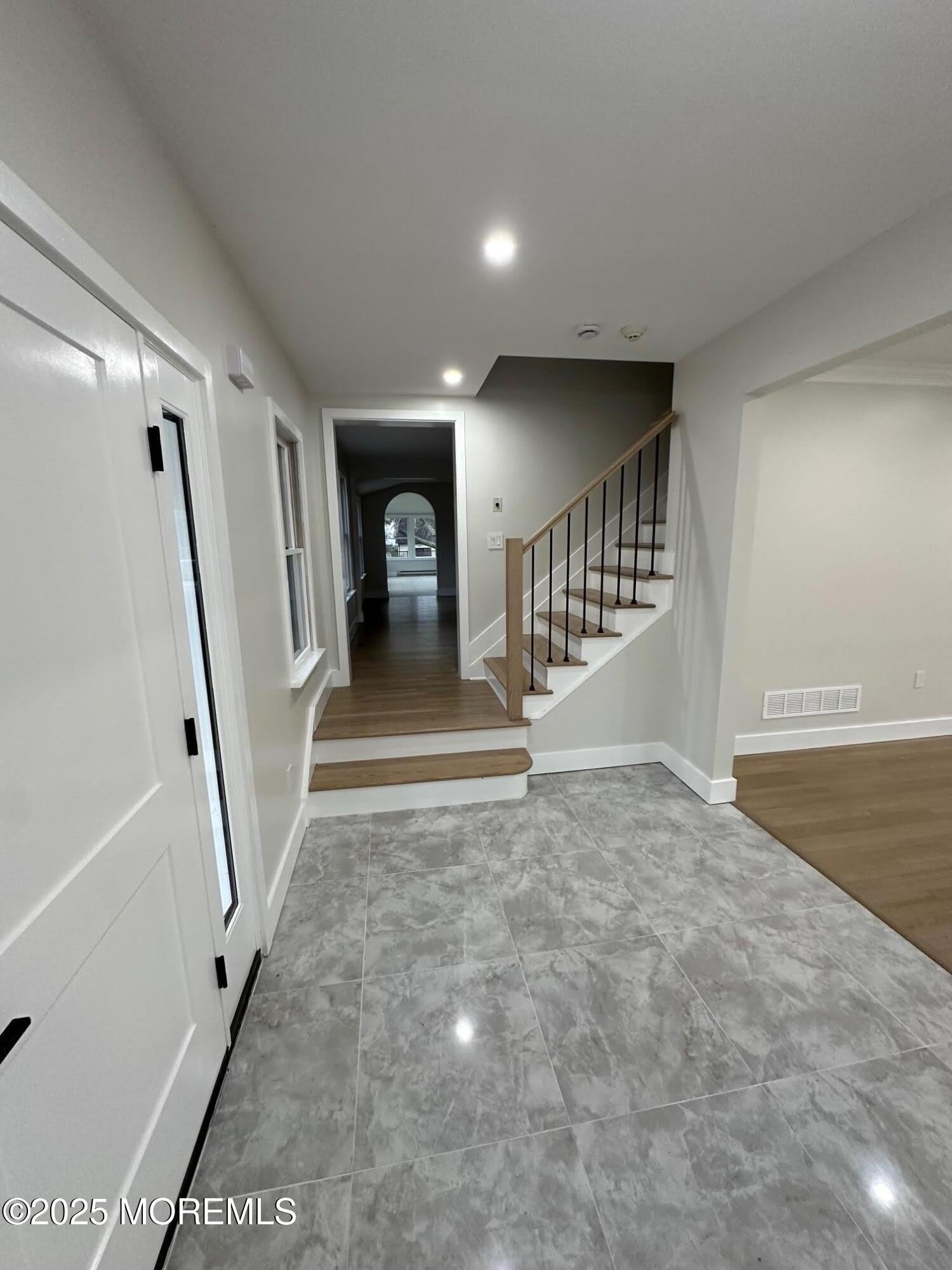 469 Wall Street – photo 2