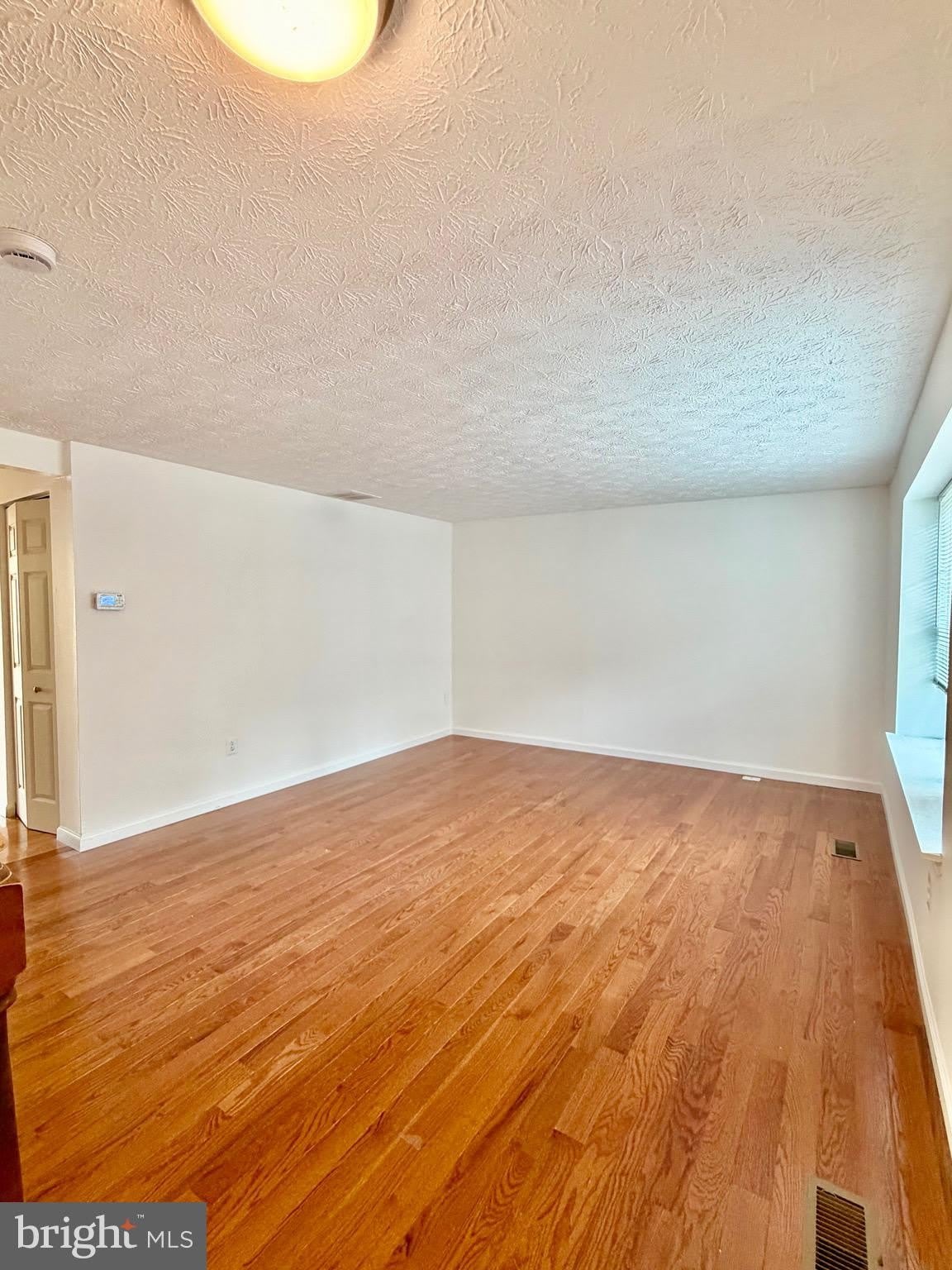 1234 ELM GROVE Circle – photo 4