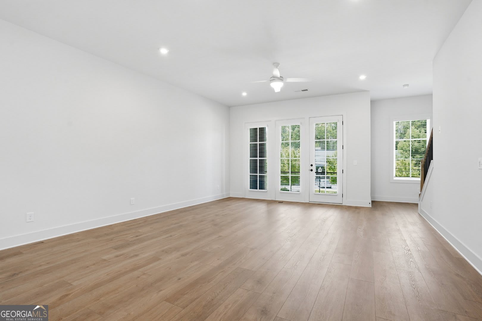 2597 Mackintosh NW – photo 5
