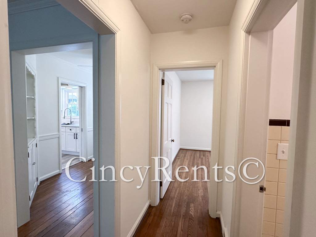 837 Van Dyke Dr – photo 2