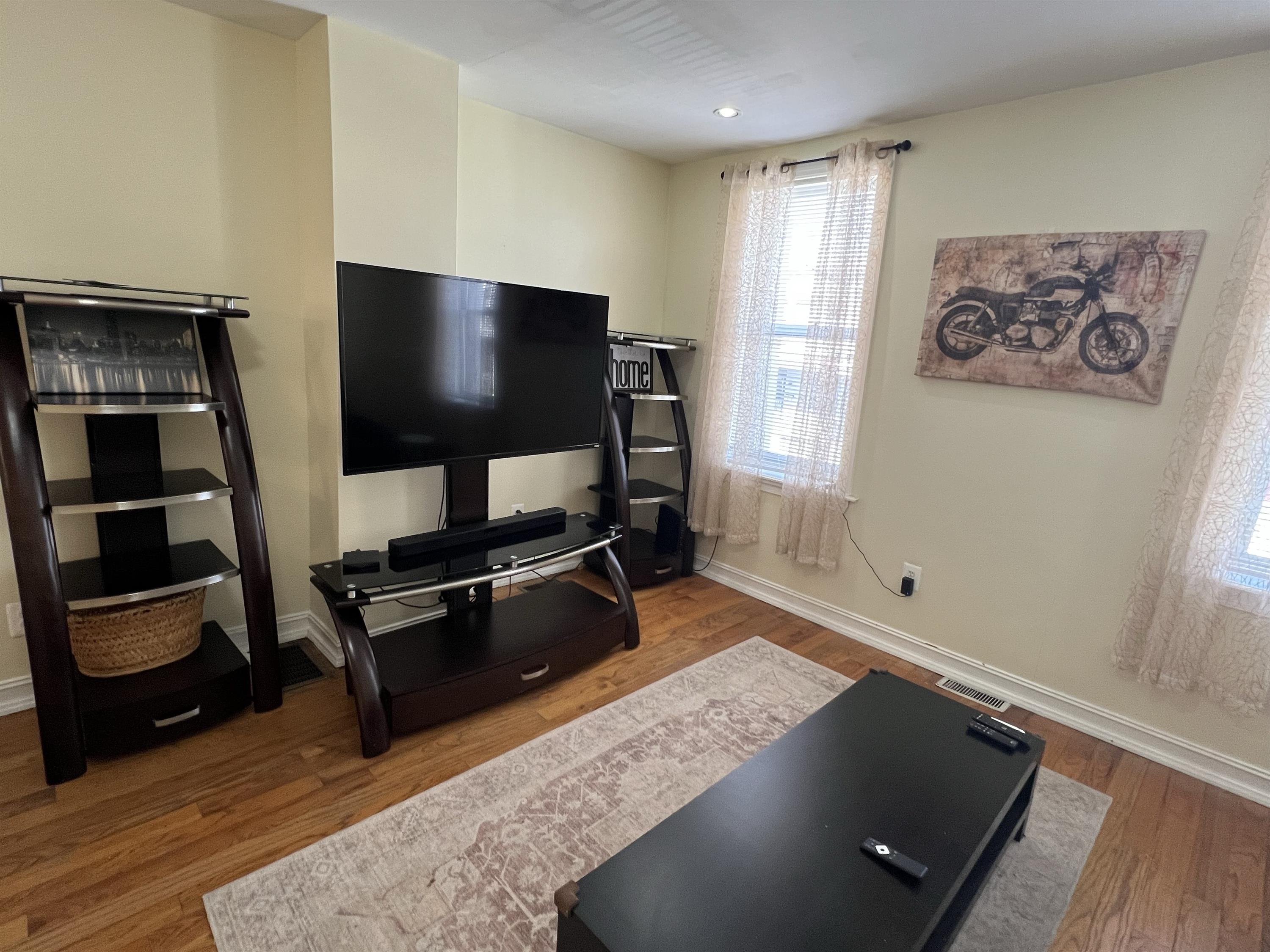 1833 Point Breeze Avenue – photo 1