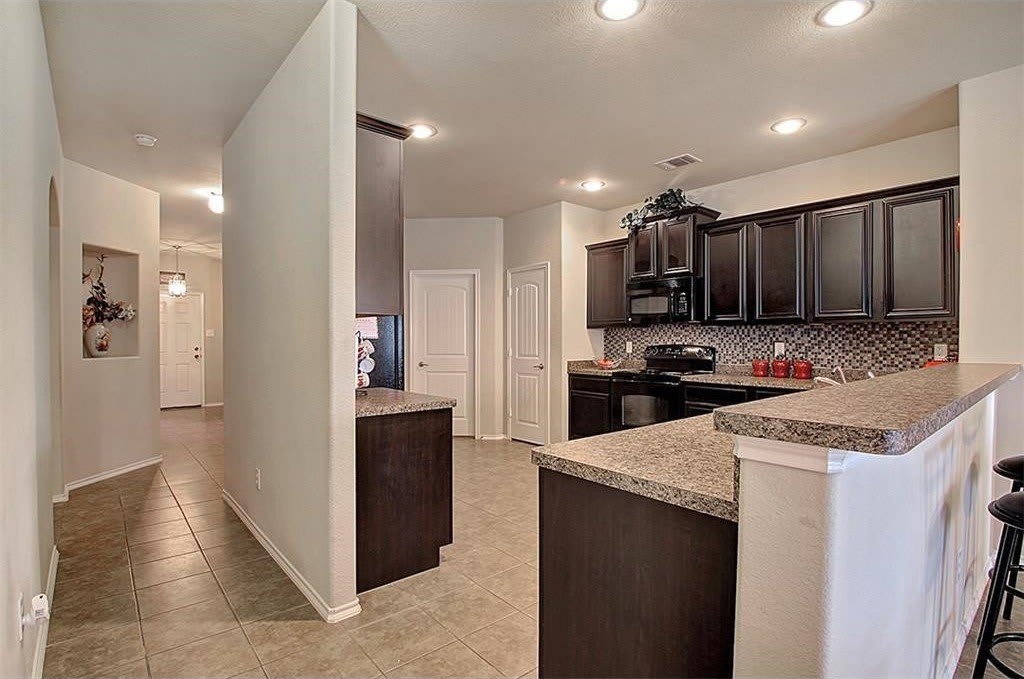 144 Meadow Crest Drive – photo 2