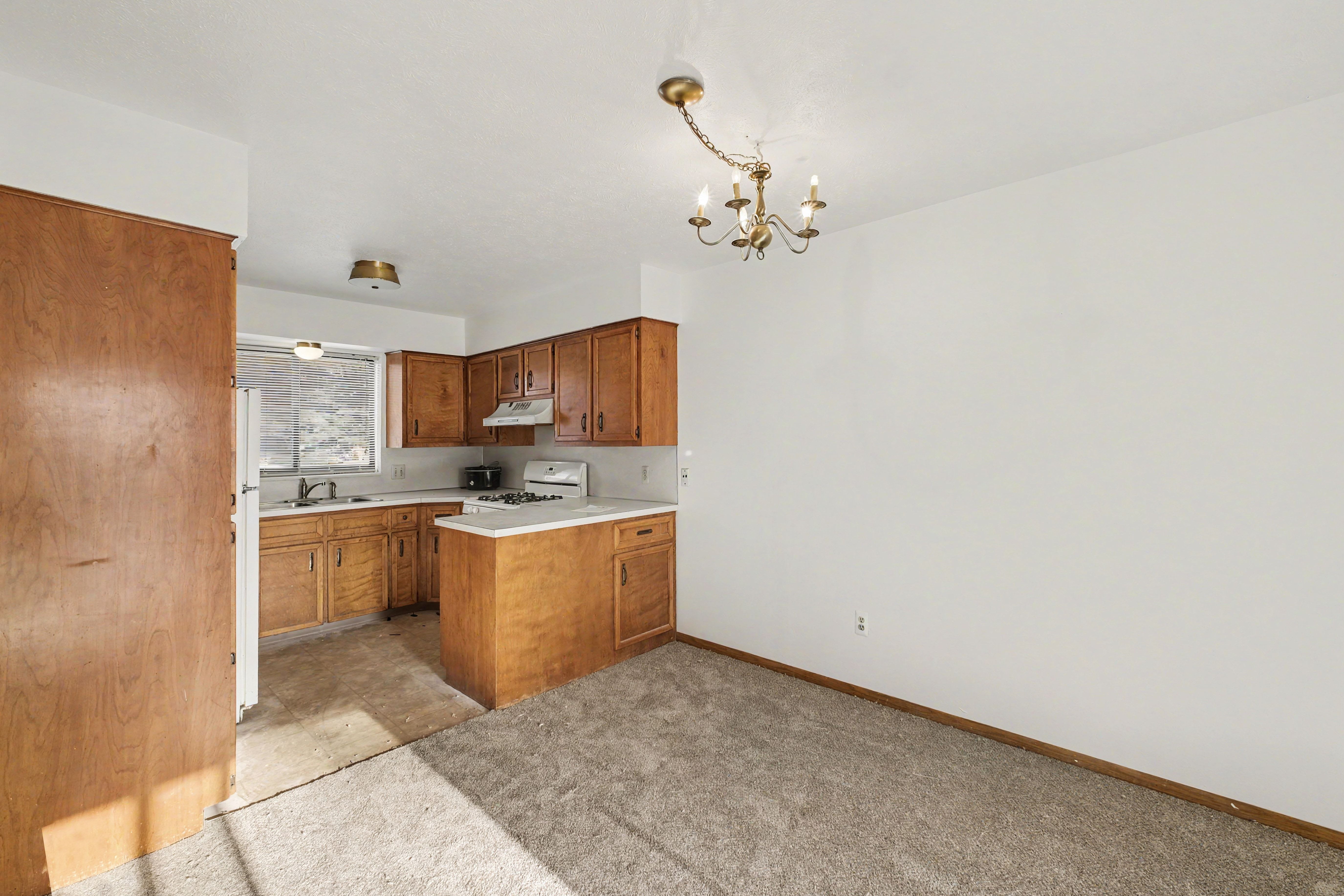 7984 Green Meadow Ct Apt 7 – photo 5